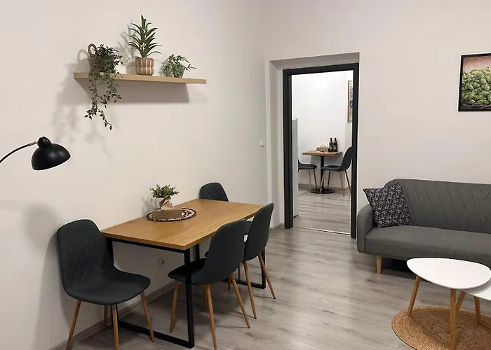 Apartmany Na Trojce